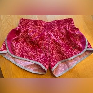 NIKE Dryfit Girls Pink Running Short Size M